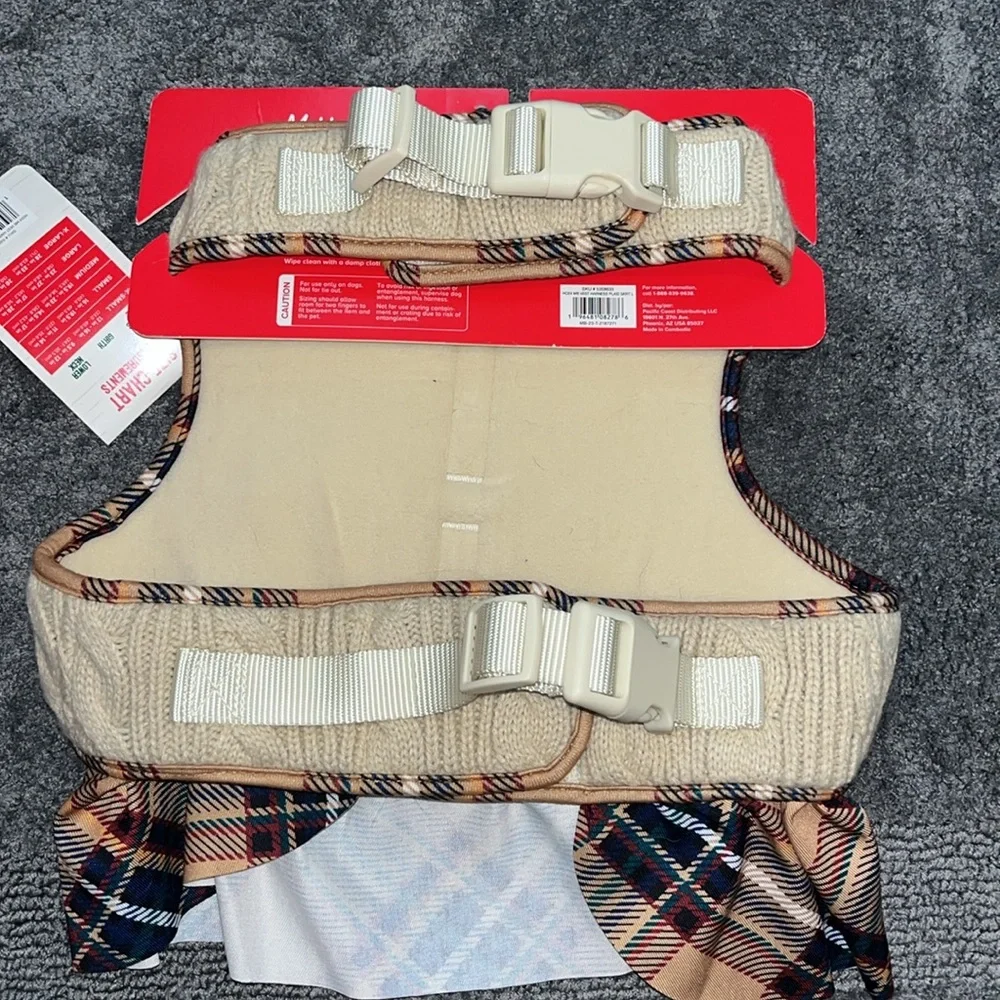 Dog Vest Harness by Merry & Bright with Cable knit & Plaid size L NWT